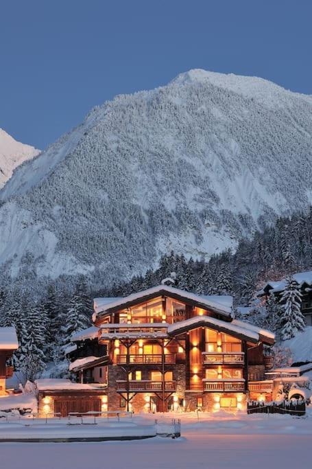 Chalet Le Moulin, Le Praz, 6 Chambres, In, Out Chalet *